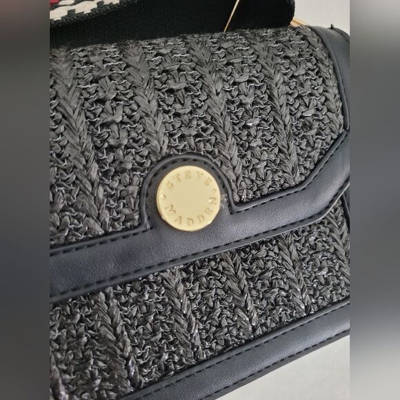 NEW Steve Madden Becho Shoulder Bag Black Leather Aztec Tribal Southwestern - Picture 3 of 9